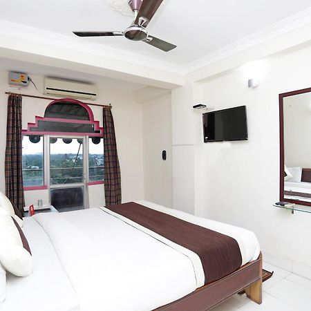 בובנשוואר Hotel O Sai Sagar Residency מראה חיצוני תמונה