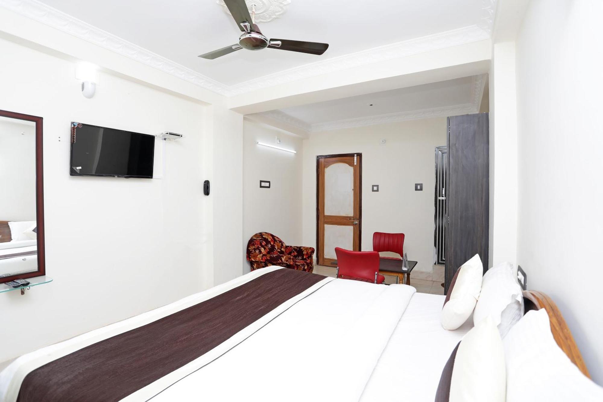 בובנשוואר Hotel O Sai Sagar Residency מראה חיצוני תמונה