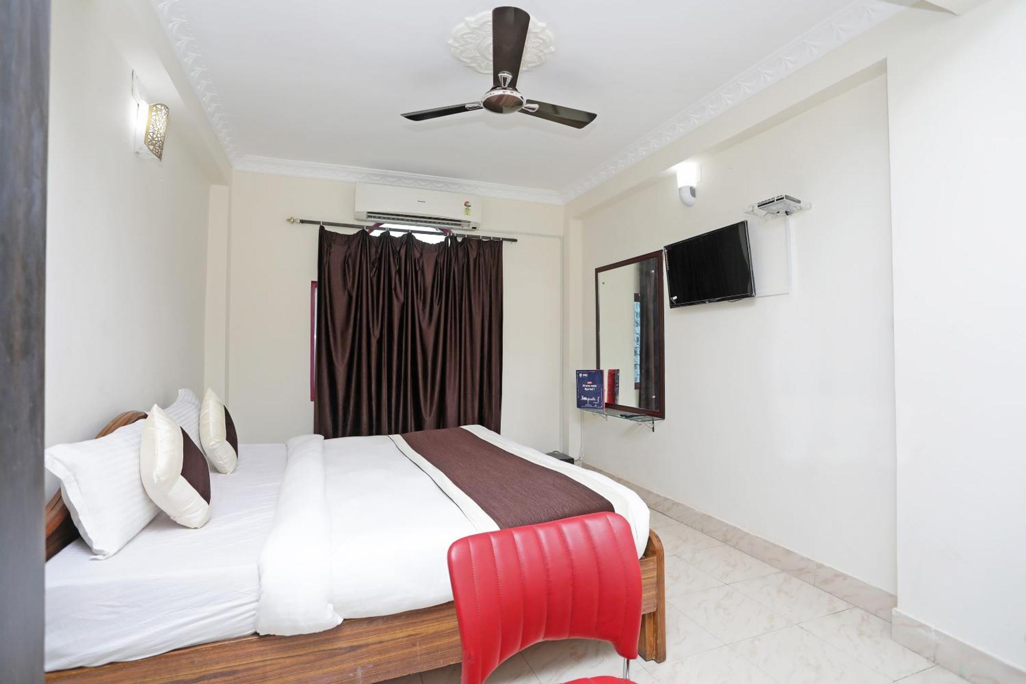 בובנשוואר Hotel O Sai Sagar Residency מראה חיצוני תמונה